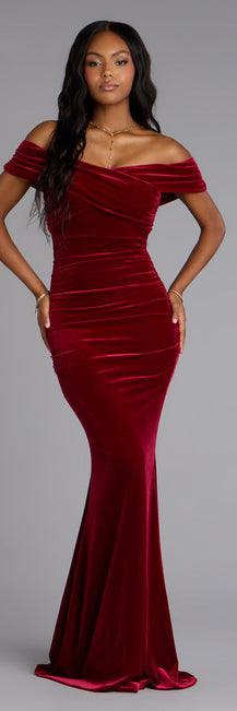 Velvet Off-The-Shoulder Ruched Mermaid Formal Dress