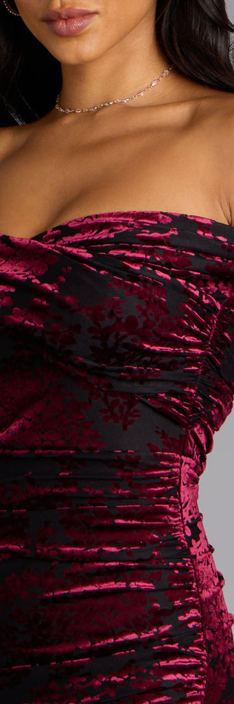 Velvet Off-The-Shoulder Sweetheart Mermaid Dress